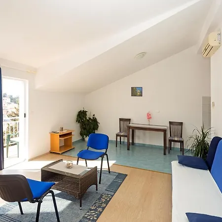 Apartman Dora