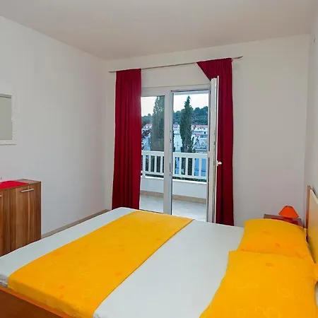 Dora Apartman