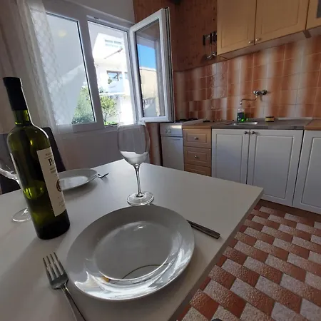 Dora Apartman Hvar Town