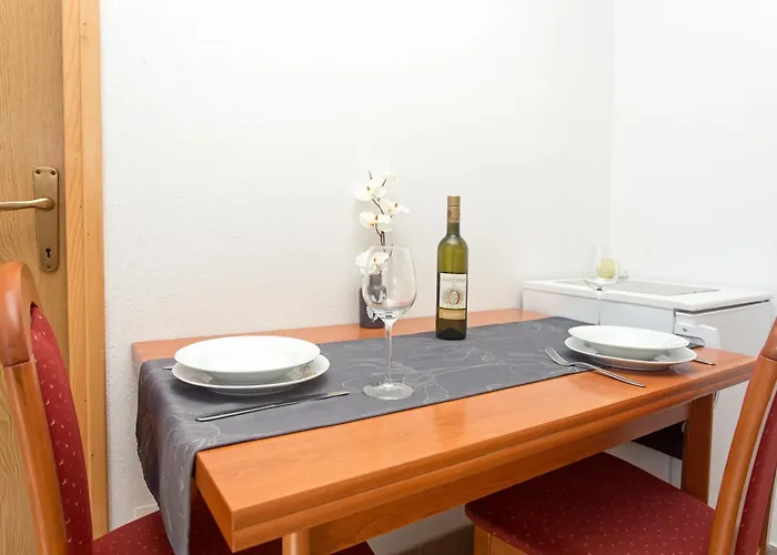 Dora Апартаменты *