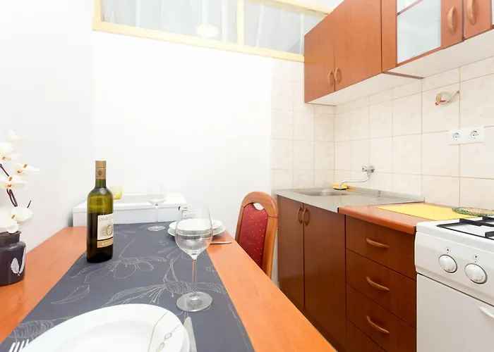 Apartment Dora Hvar Town